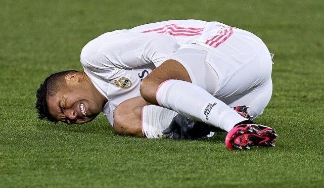 南宫28-中超赛程吃紧,皇家马德里集结日内部沟通,气氛紧张,临场指挥获称赞(山东泰山中超赛程调整)