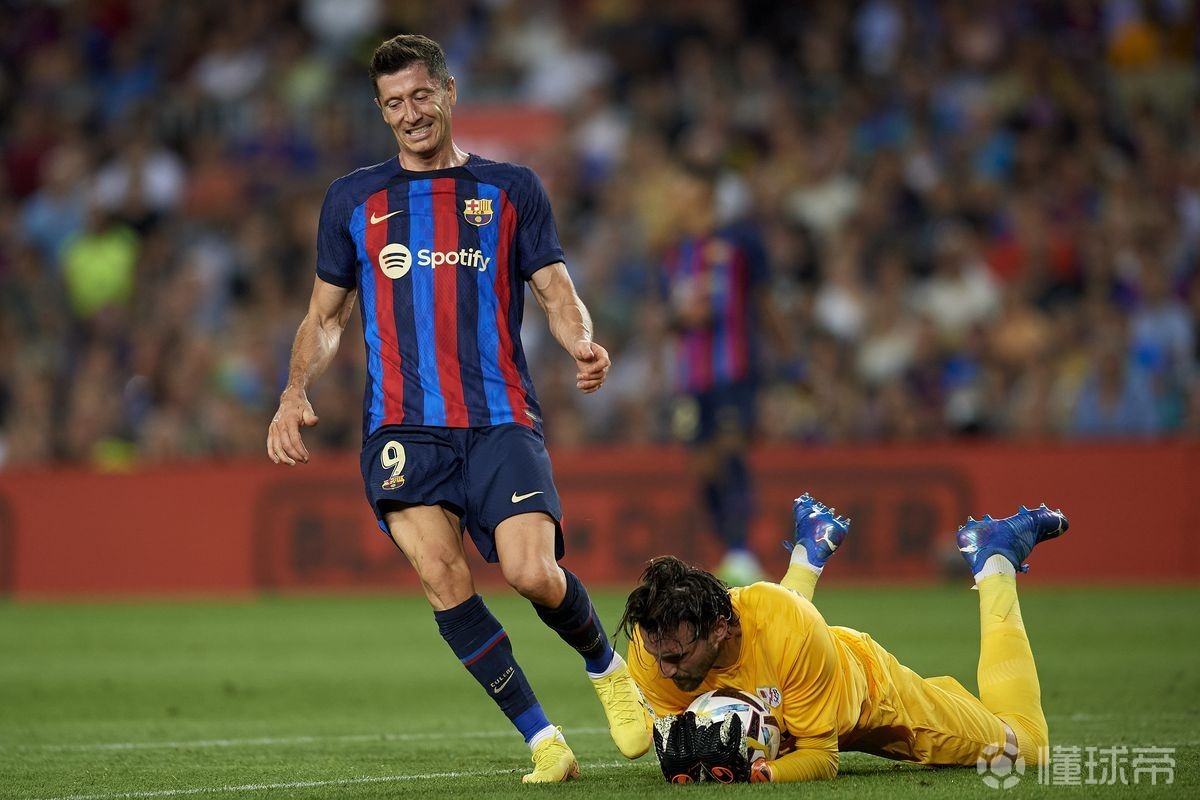 南宫28-集结日体能课后,巴塞罗那豪取连胜备战英超,态度坚定,纪律约束更严格的简单介绍